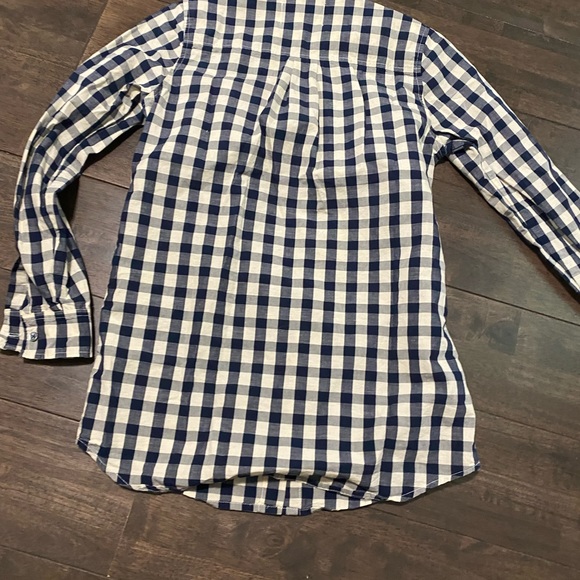 Solid and Striped Poppy DeLevingne button up - Picture 6 of 6